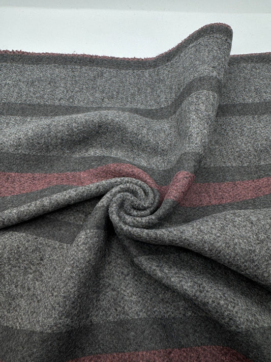 Premium Kalite Kaşe - Çizgili