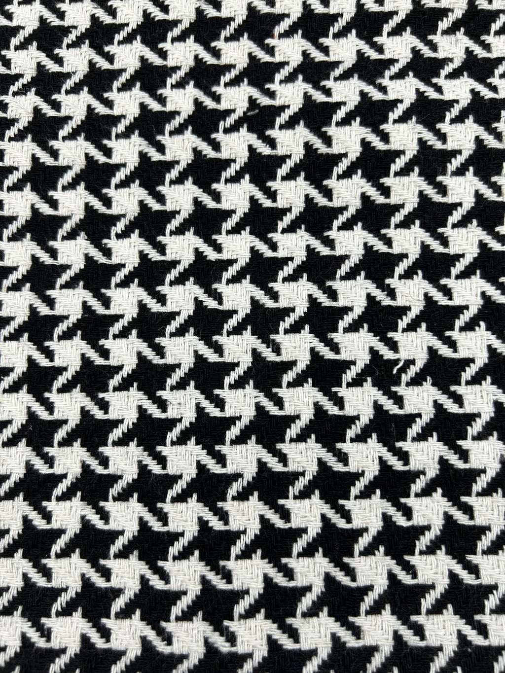 Kaşe Kumaş Kazayağı - Siyah-Beyaz