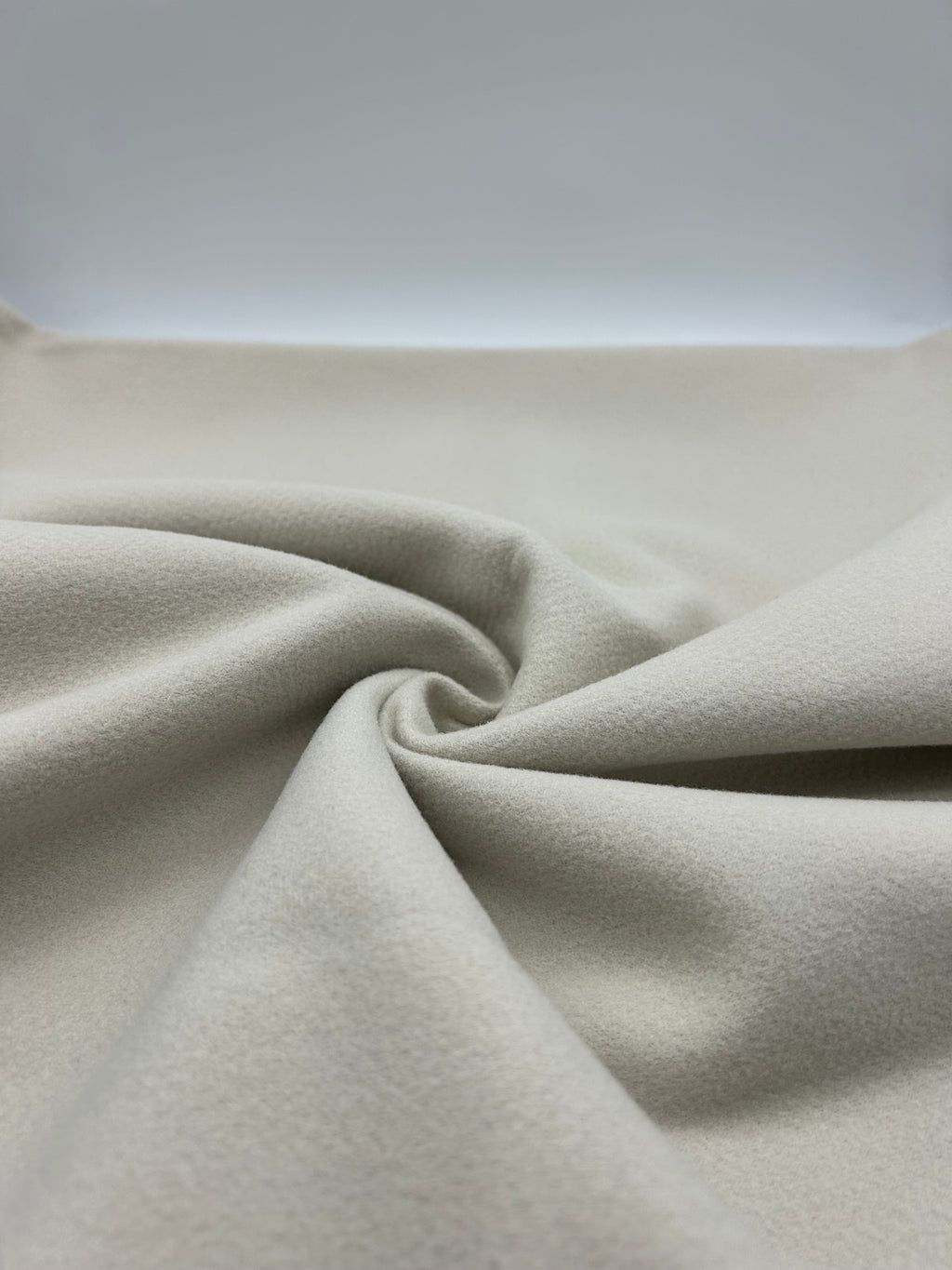 Premium Kalite Kaşe - Taş