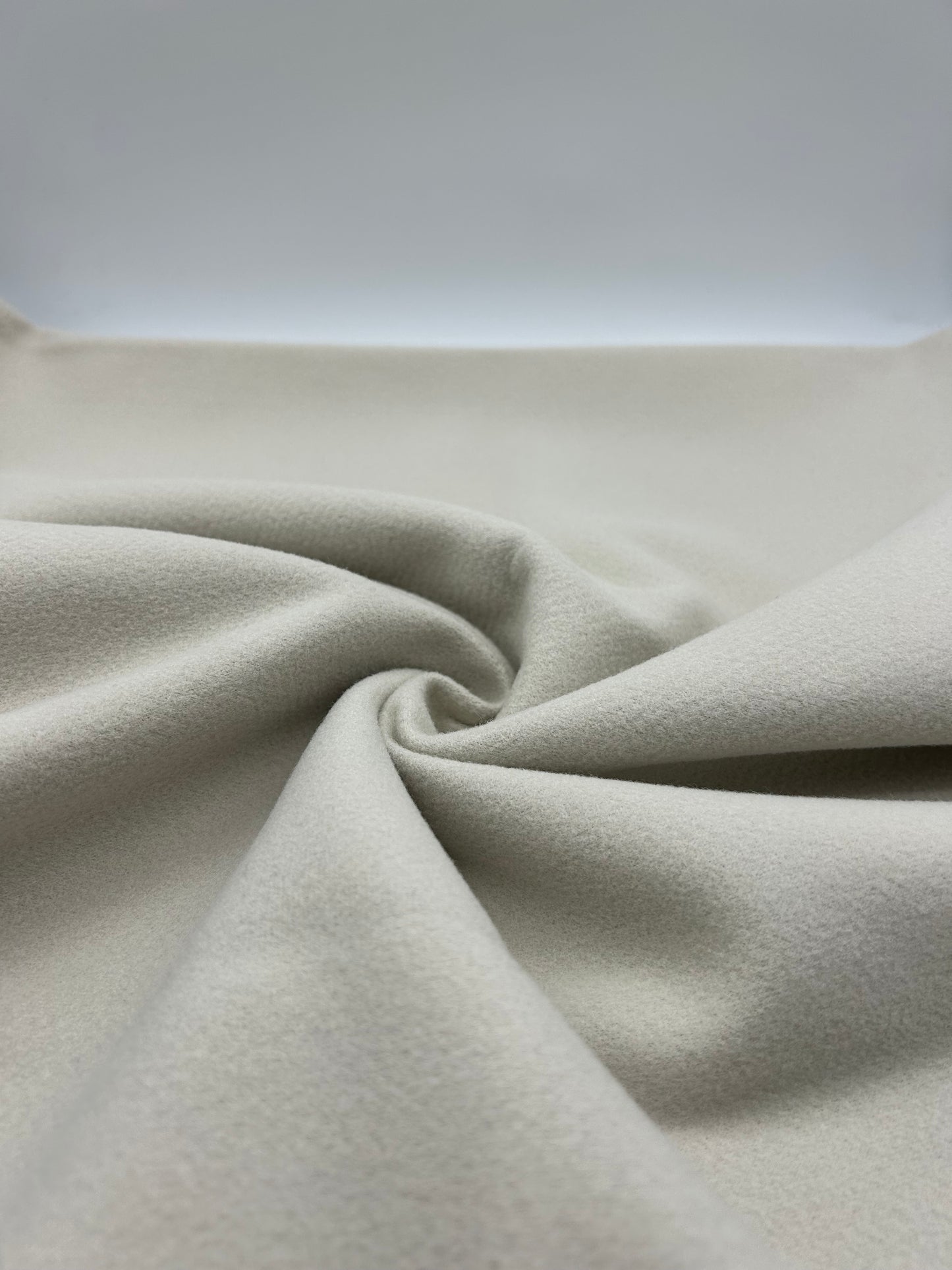 Premium Kalite Kaşe - Taş