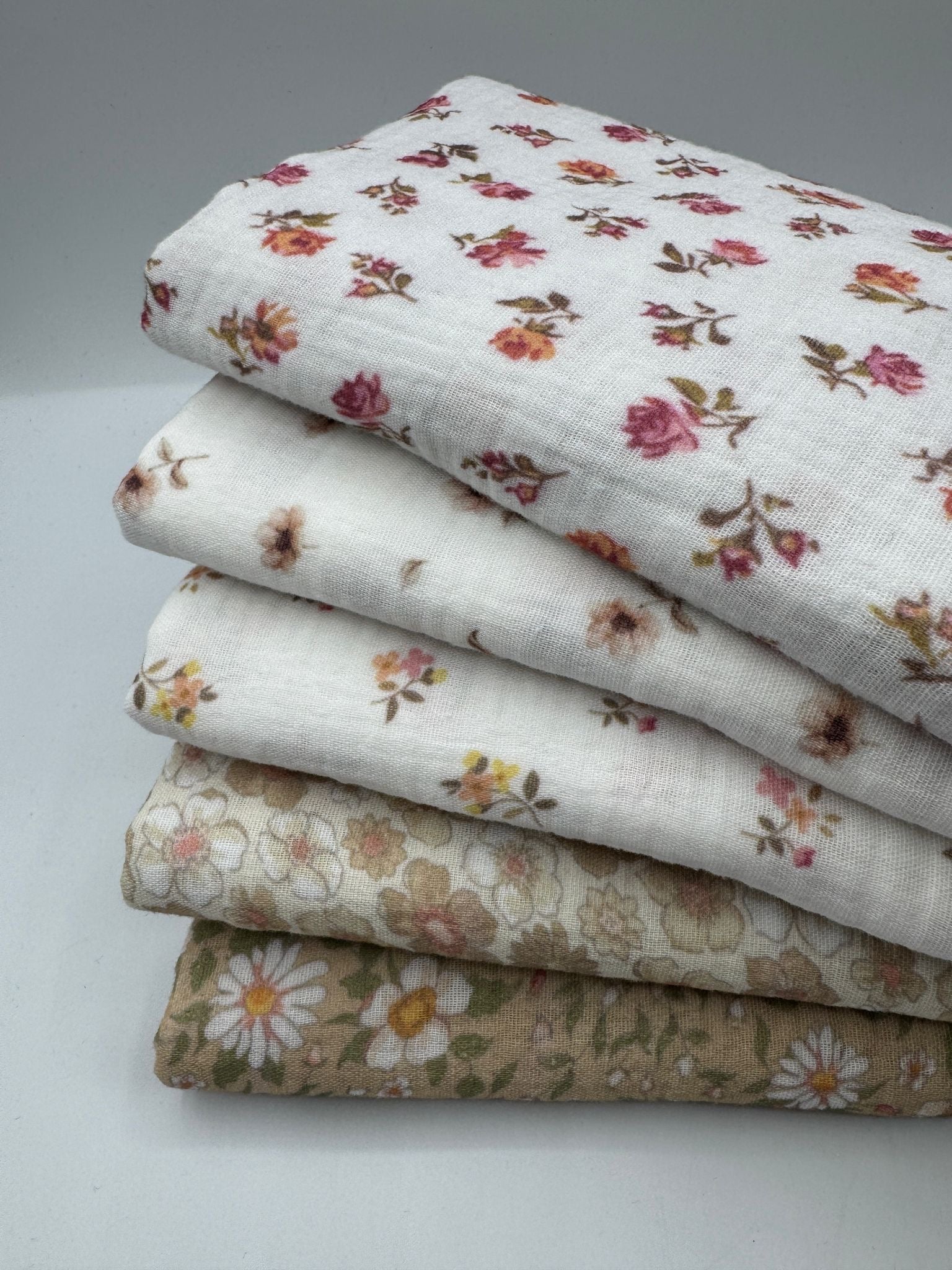 DESENLİ %100 PAMUK ÇİFT KATLI MÜSLİN KUMAŞ