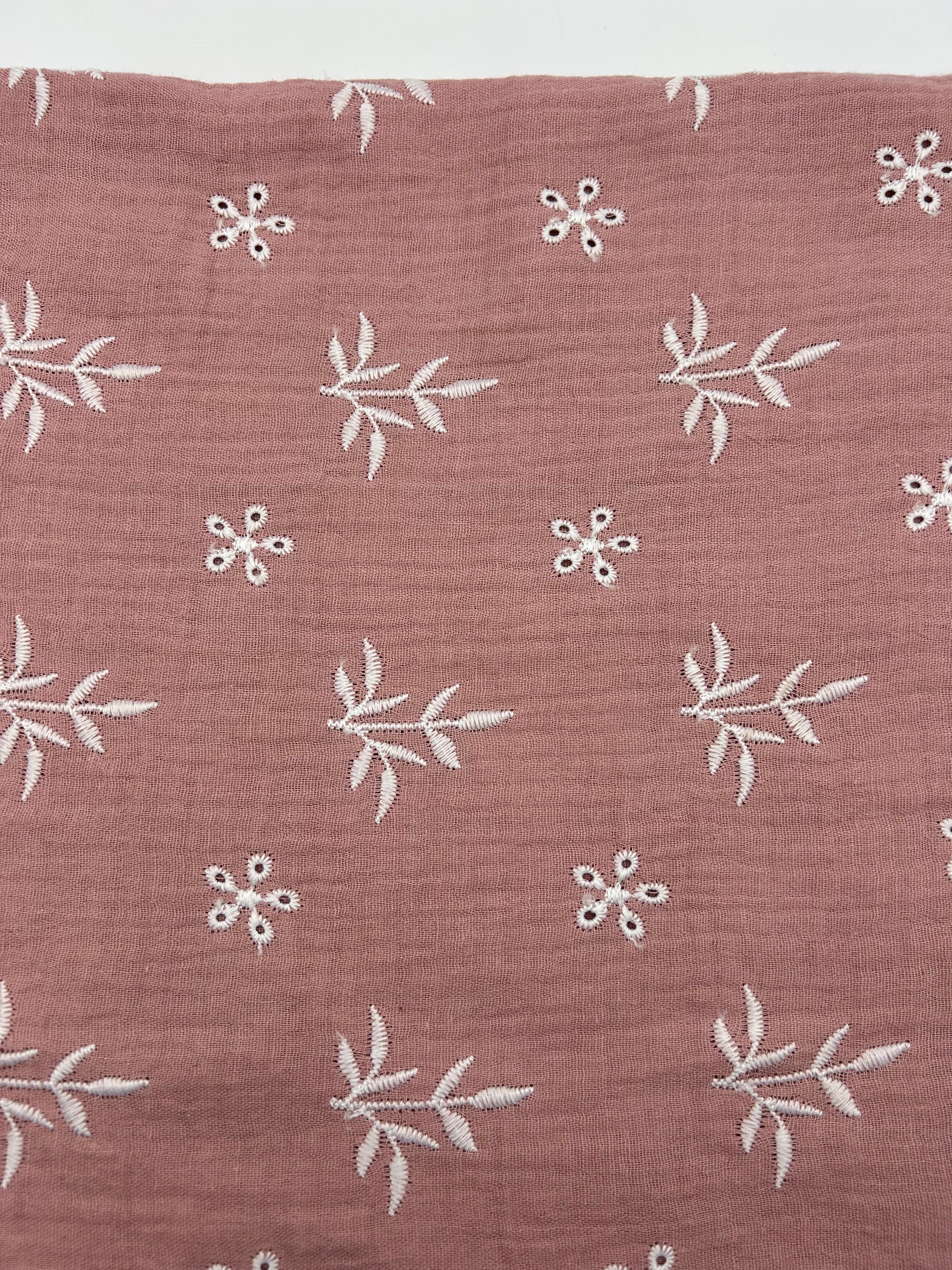 2 Kat Müslin Kumaş - Pudra Nakışlı