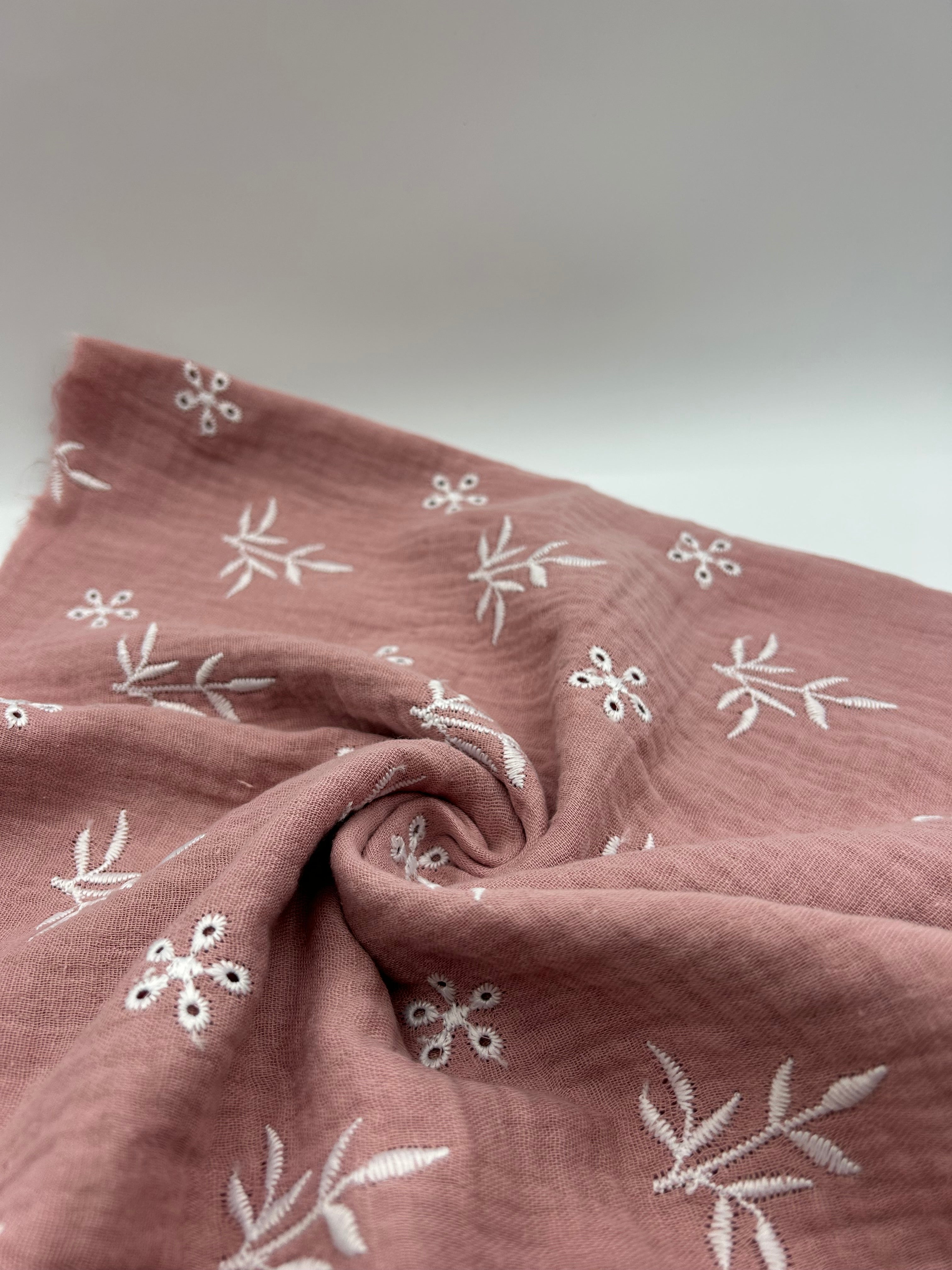 2 Kat Müslin Kumaş - Pudra Nakışlı